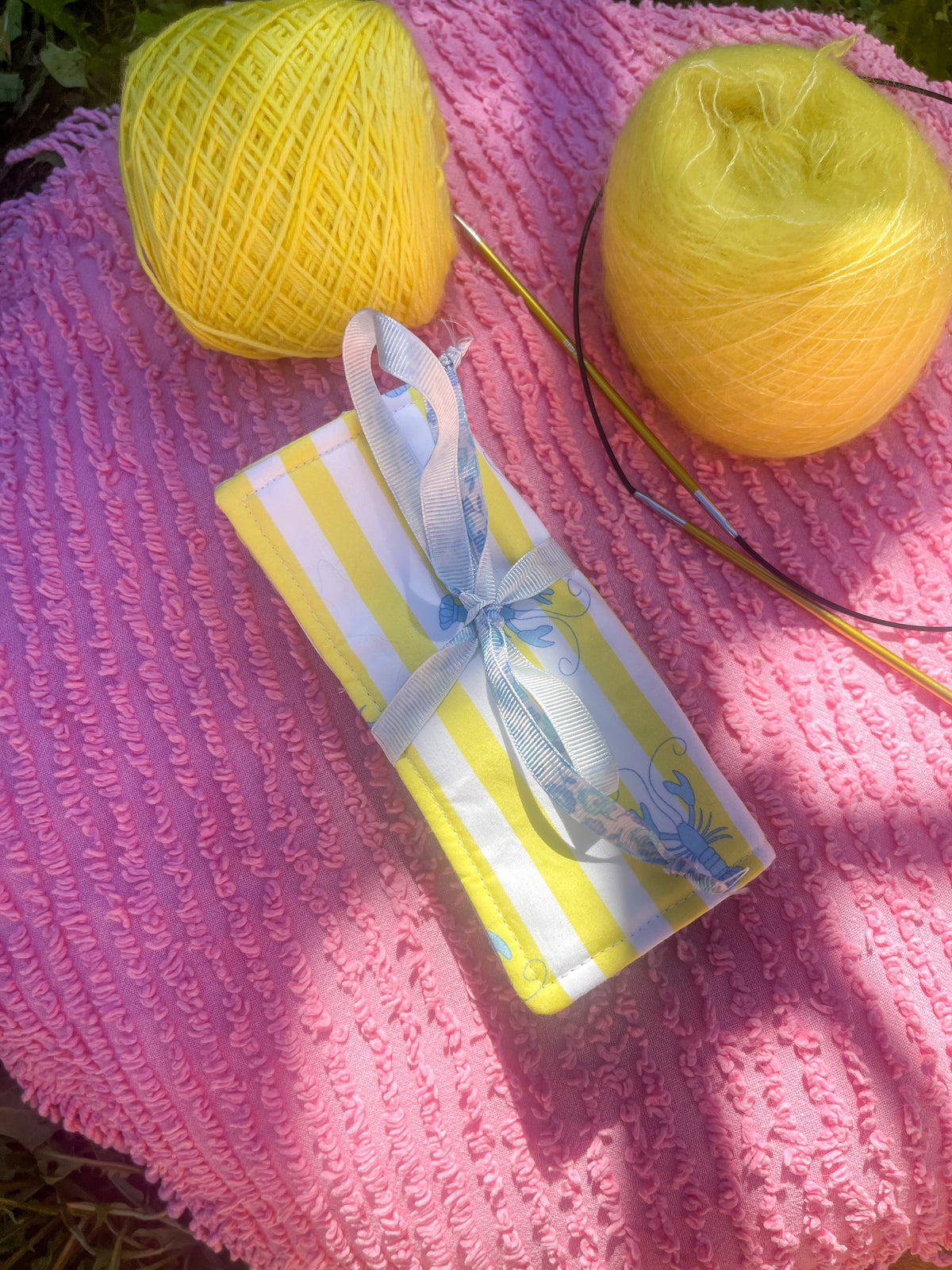 Léopodline - La pochette à tricot de voyage PDF
