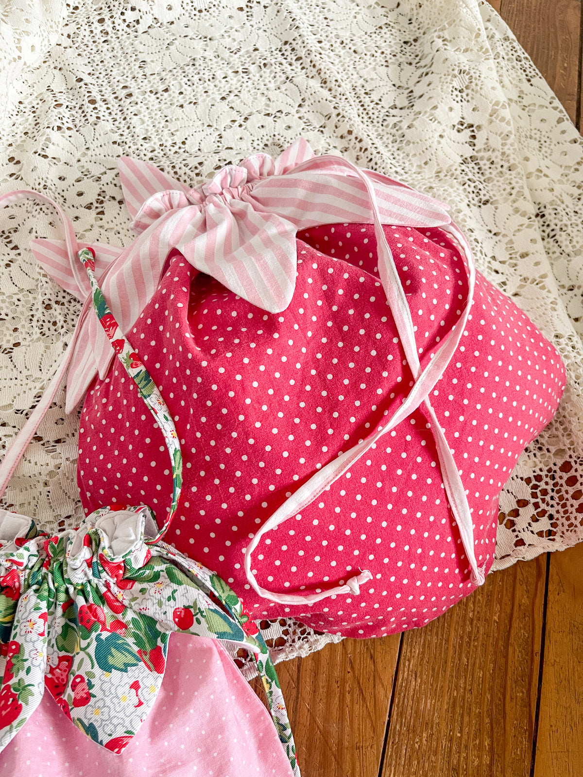 Charlotte - Le pochon fraise PDF