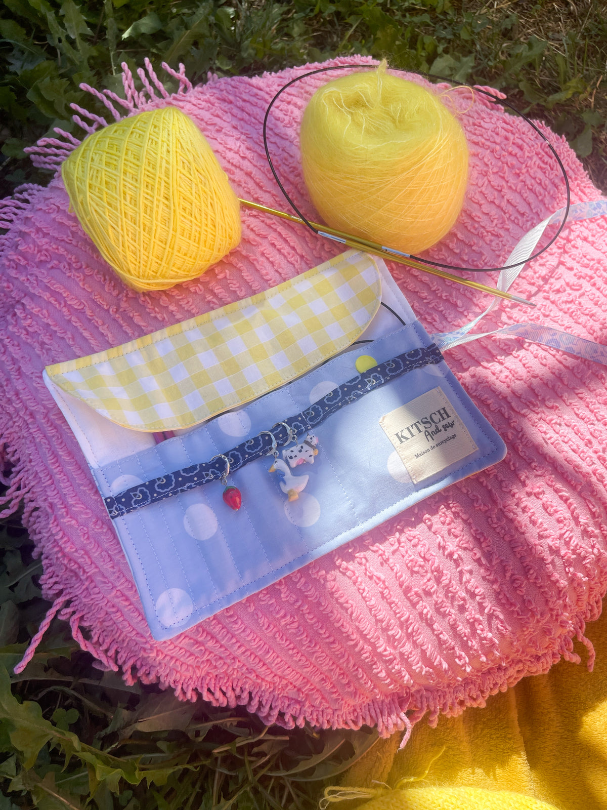 Léopodline - La pochette à tricot de voyage PDF