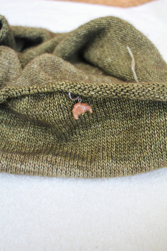 Le croissant - Marqueur tricot